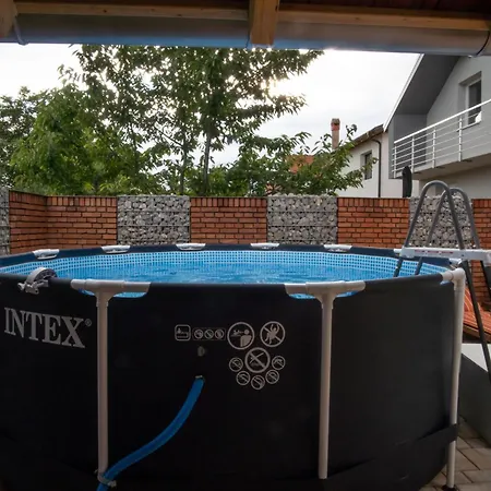 Raj Petrovic Villa Ni